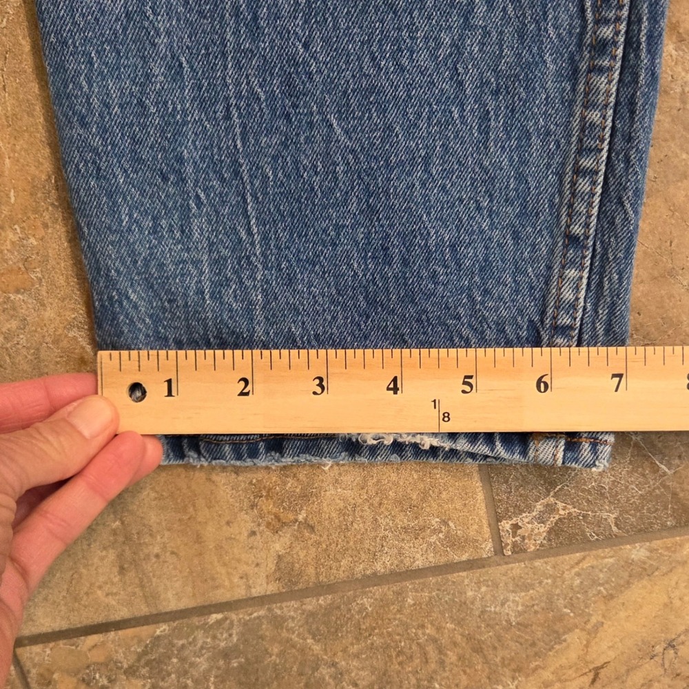 Abercrombie & Fitch Curve Love 90s Straight Ultra High Rise Distressed Jeans 27 - Picture 6 of 11